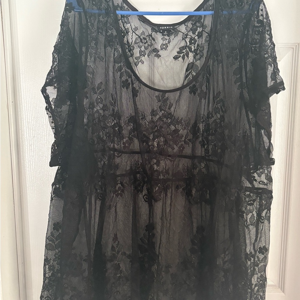 Torrid Black Floral Lace Top